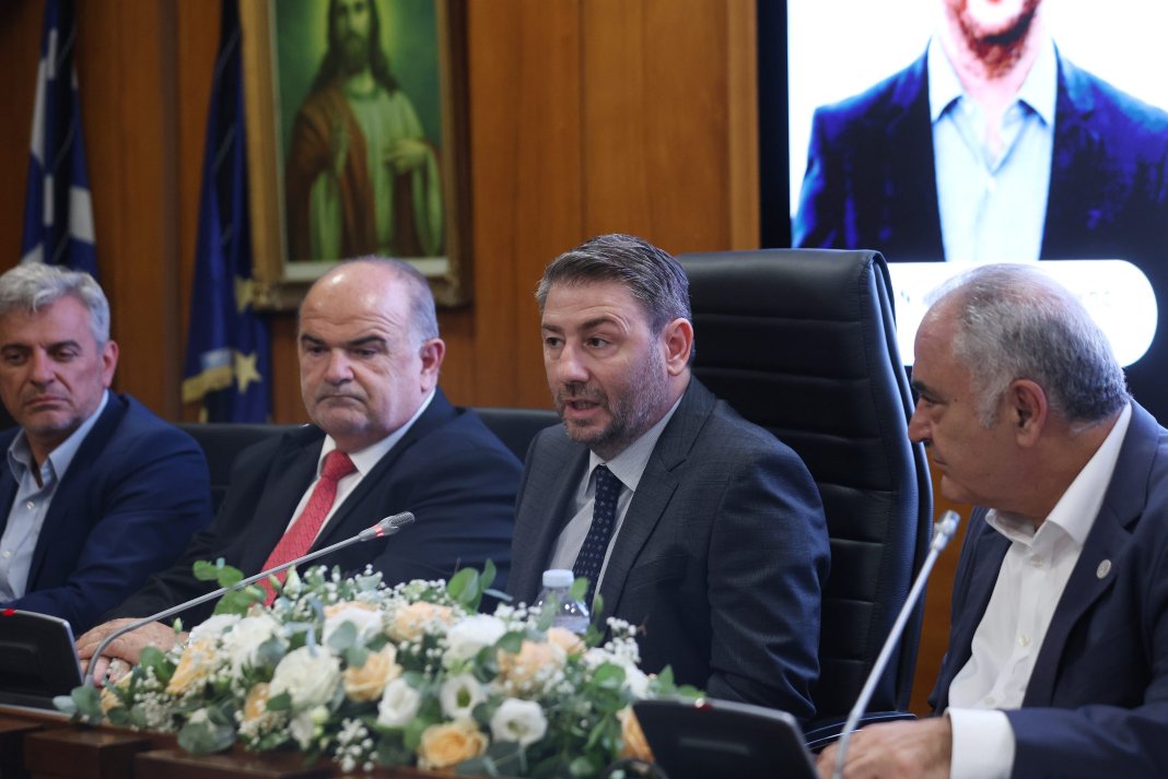 Οι επτά προτάσεις του ΠΑΣΟΚ για την αναγέννηση της μικρομεσαίας επιχείρησης