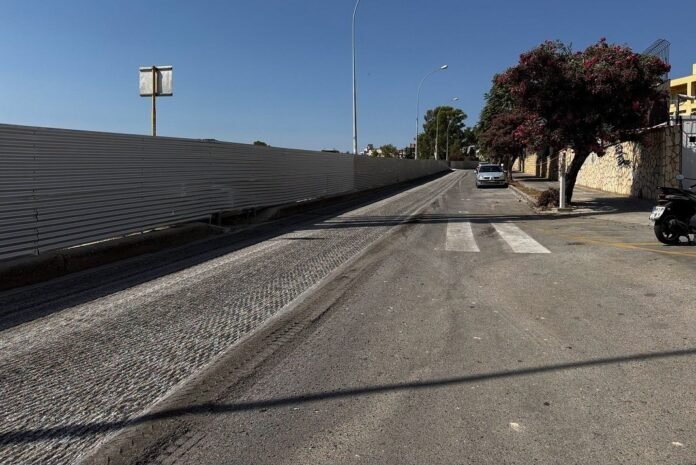 Ασφαλτοστρώσεις στην οδό Δουκός Μποφώρ