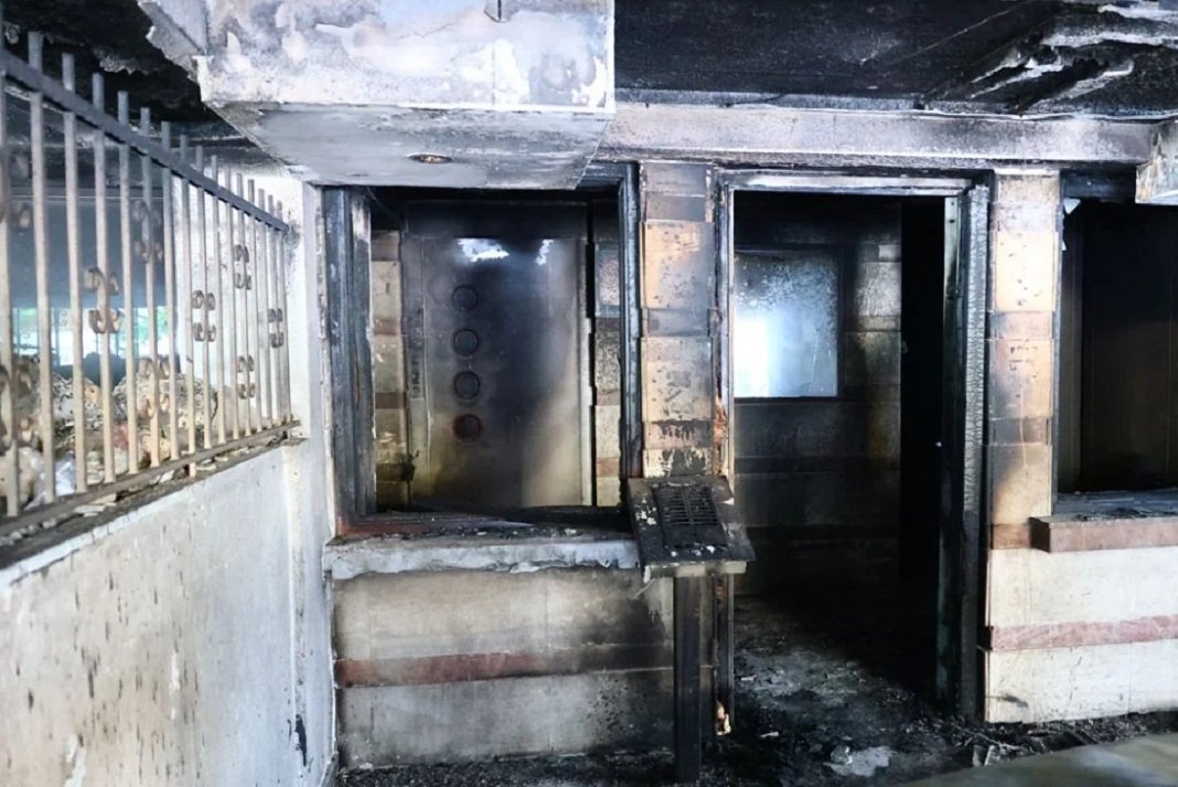 Δύο άνδρες και μία γυναίκα από τον αντιεξουσιαστικό χώρο οι συλληφθέντες για τις εμπρηστικές επιθέσεις στη Θεσσαλονίκη – Δύο οι ομάδες που έδρασαν, σύμφωνα με την ΕΛΑΣ
