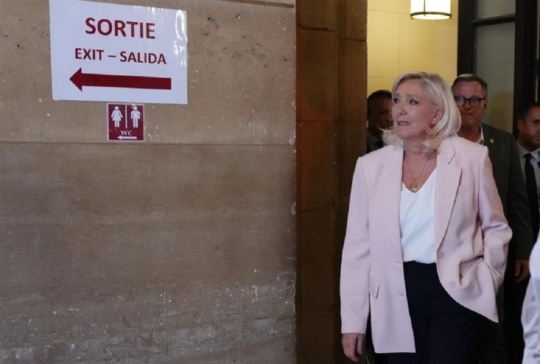 Μαρίν Λεπέν: Τρία χρόνια φυλάκιση και ποινή στέρησης του δικαιώματος του εκλέγεσθαι για 45 μήνες