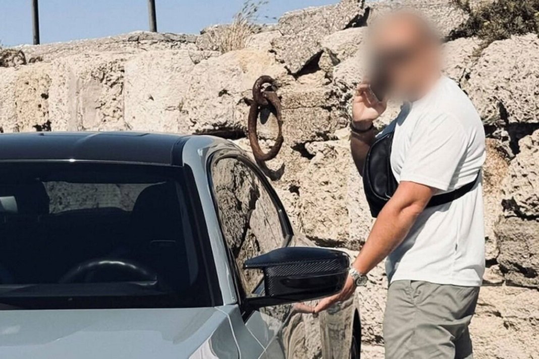Ο οδηγός της BMW ήθελε να ξηλώσει τον εγκέφαλο του αυτοκινήτου μετά το τροχαίο στη Ρόδο που σκοτώθηκαν μητέρα και κόρη
