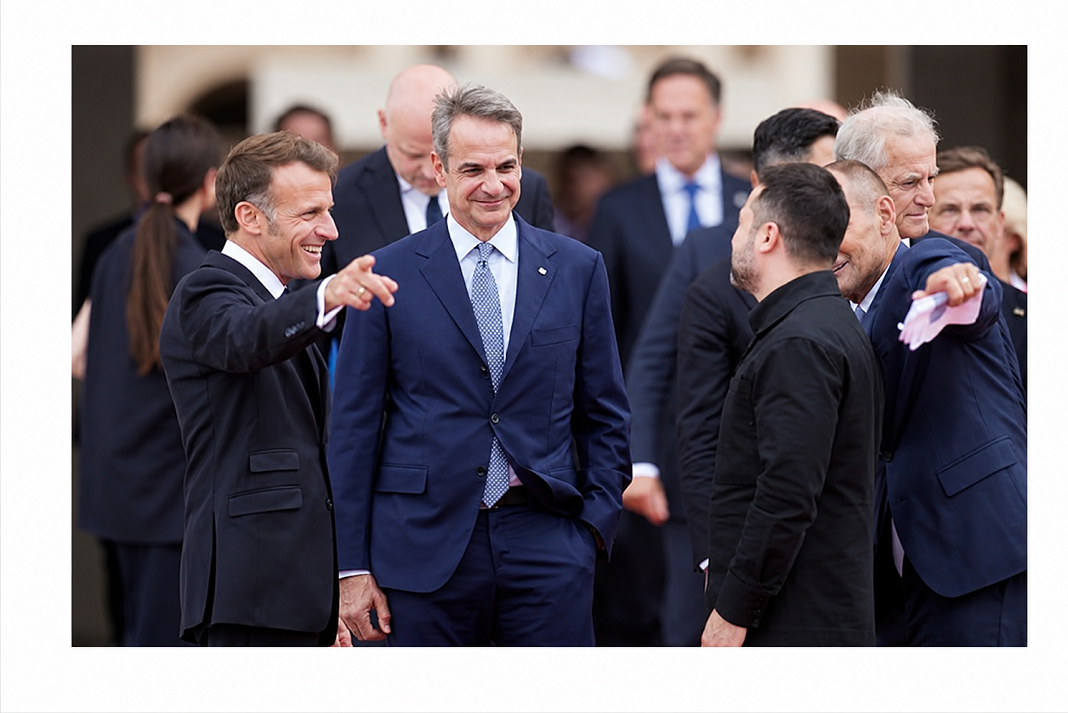 sto parisi o kyriakos mhtsotakis