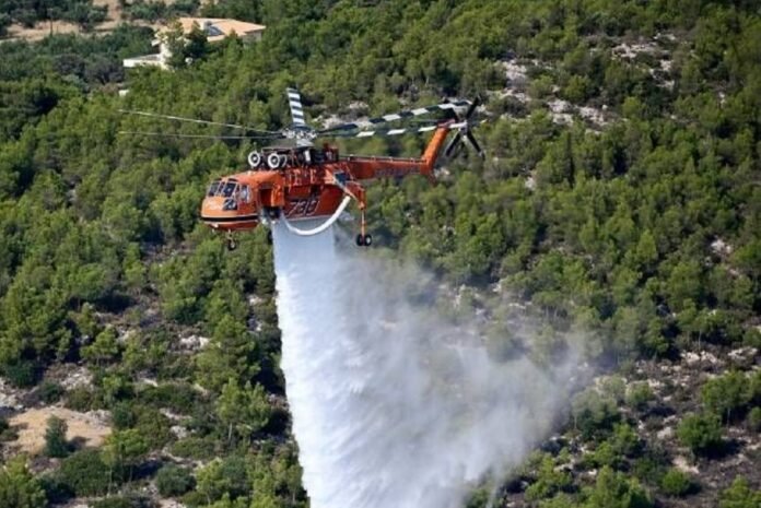 Δύο πύρινα μέτωπα σε λίγες ώρες στην Κρήτη – Μεγάλη επιχείρηση της Πυροσβεστικής σε Ρέθυμνο και Ηράκλειο