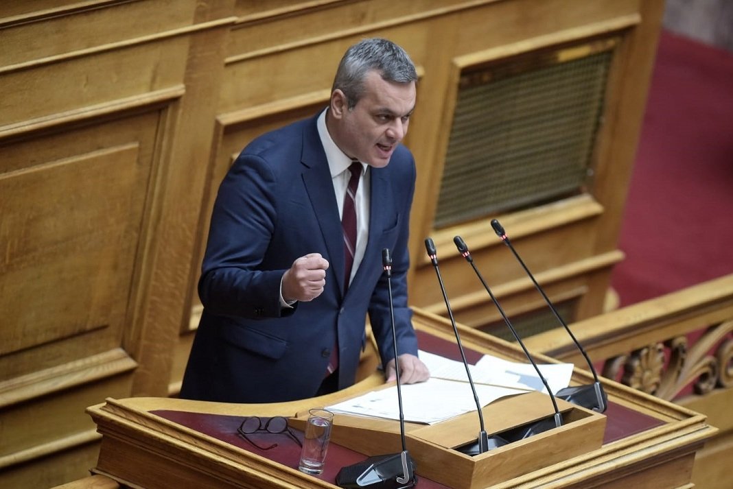 x.mamoulakis dyskoli alla anagkaia