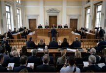 Πολιτική αντιπαράθεση μετά την παραπομπή Τριαντόπουλου στο Ειδικό Δικαστήριο