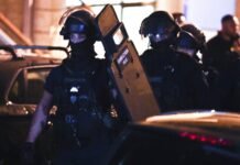 Νίκαια: Μεταφέρθηκε σε ψυχιατρική κλινική το ζευγάρι μετά την ομηρία της γυναίκας