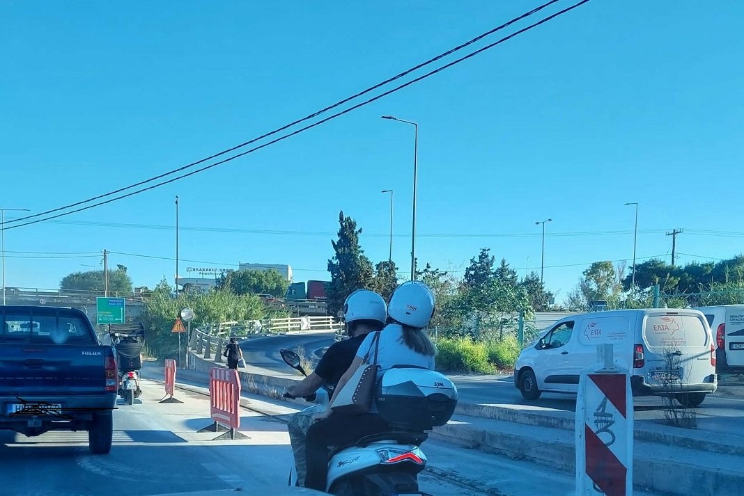 Κάποιος παίζει με τα νεύρα μας…