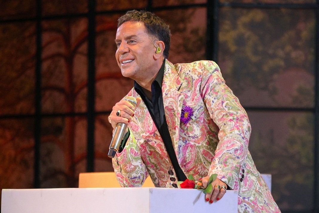 giorgos mazonakis ti sinevi