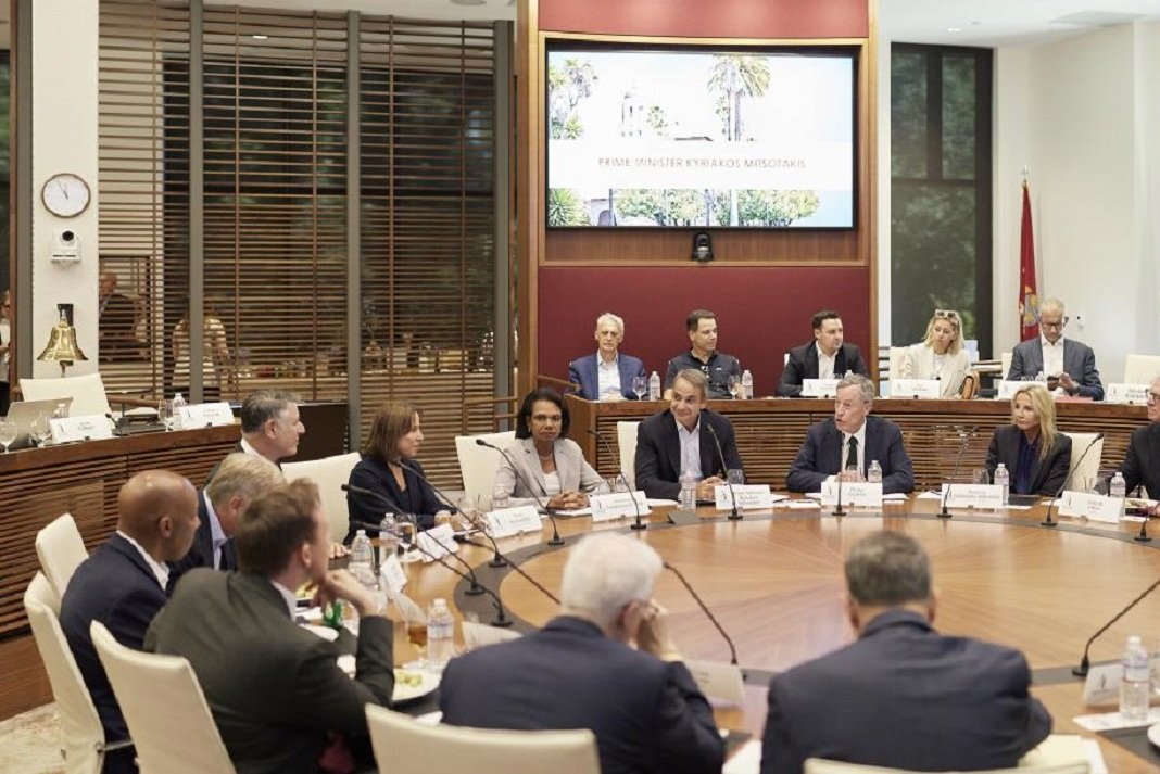 mitsotakis apo stanfornt