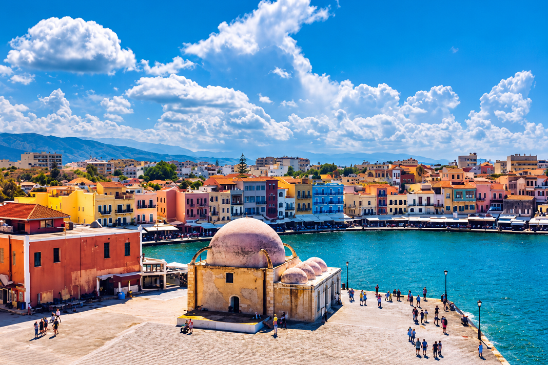 tourismos h kriti protagonistei