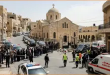 Επίθεση σε ελληνορθόδοξο ναό στο Κάρακ: επτά νεκροί και δεκάδες τραυματίες