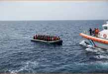 Εντοπισμός λέμβου με περίπου 55 ανθρώπους νότια της Ιεράπετρας