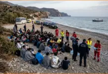 Νέες αφίξεις μεταναστών στην Ιεράπετρα – Εντοπίστηκαν 67 στην Αγία Φωτιά