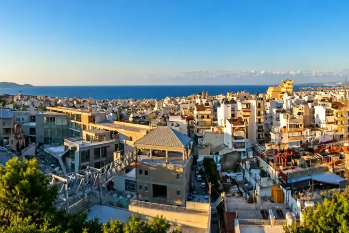 Επιφυλάξεις από τους κατοίκους της Αγίας Τριάδας για τη δομή αντιμετώπισης εξαρτήσεων στο Ηράκλειο