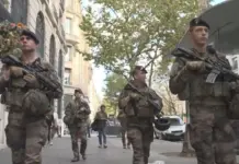 Στους δρόμους της Γαλλίας και ο στρατός για τις νέες διαδηλώσεις το Σάββατο – Εξετάζεται η απαγόρευση συγκεντρώσεων