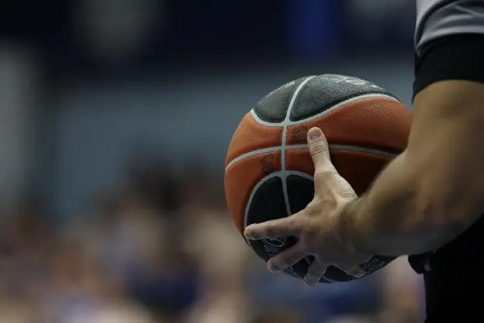 Νέα ευρήματα στο Basket Gate: 102.000 ευρώ σε κατοικία δεύτερου διαιτητή